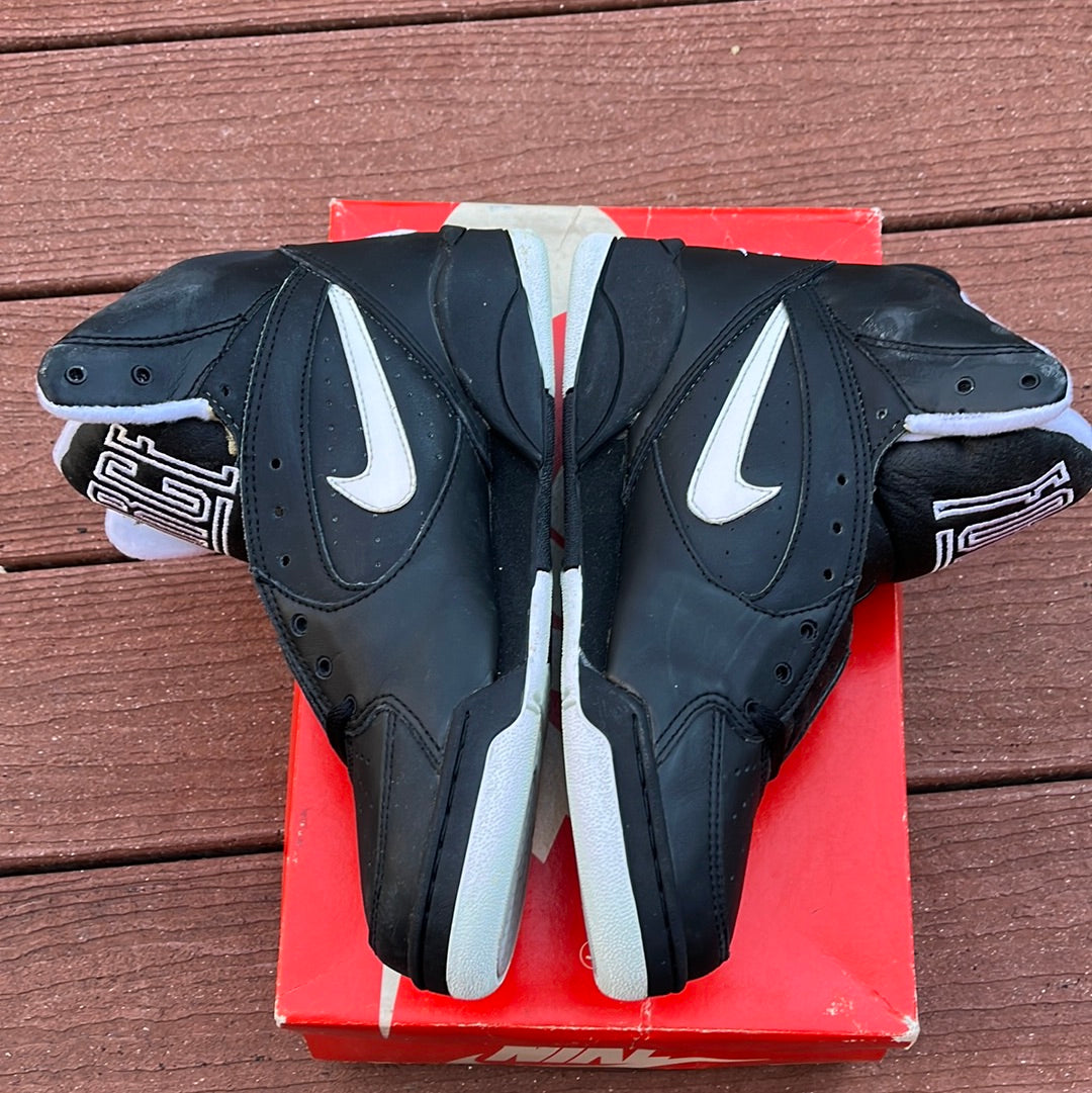 SZ 9.5 Men. 1991 DS Nike Court Force Mid.