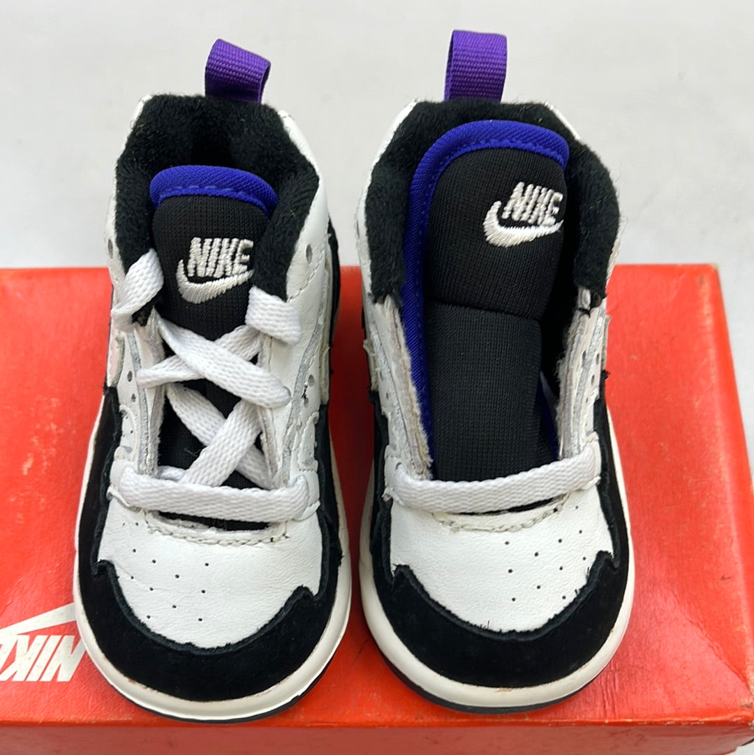 SZ 2.5C. 1993 Baby Nike Swift.