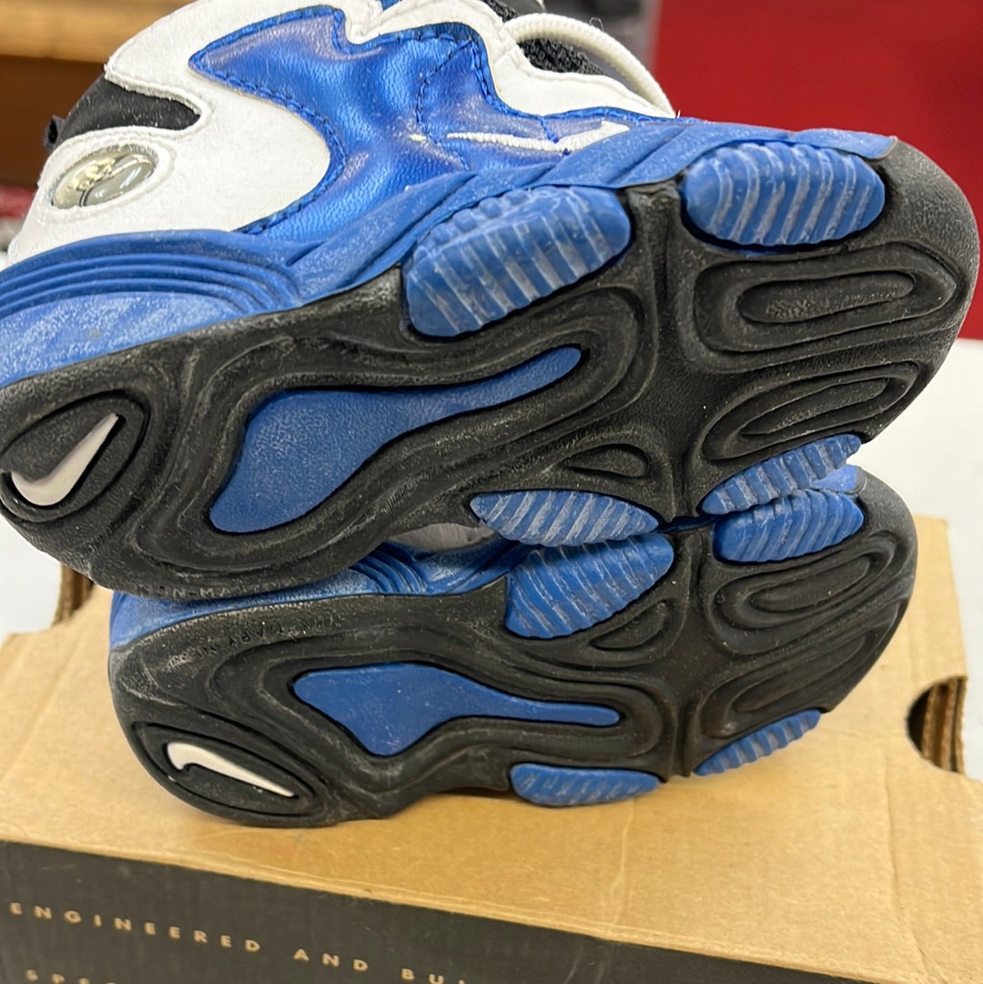 SZ 5.5C. 1997 Baby Nike Penny