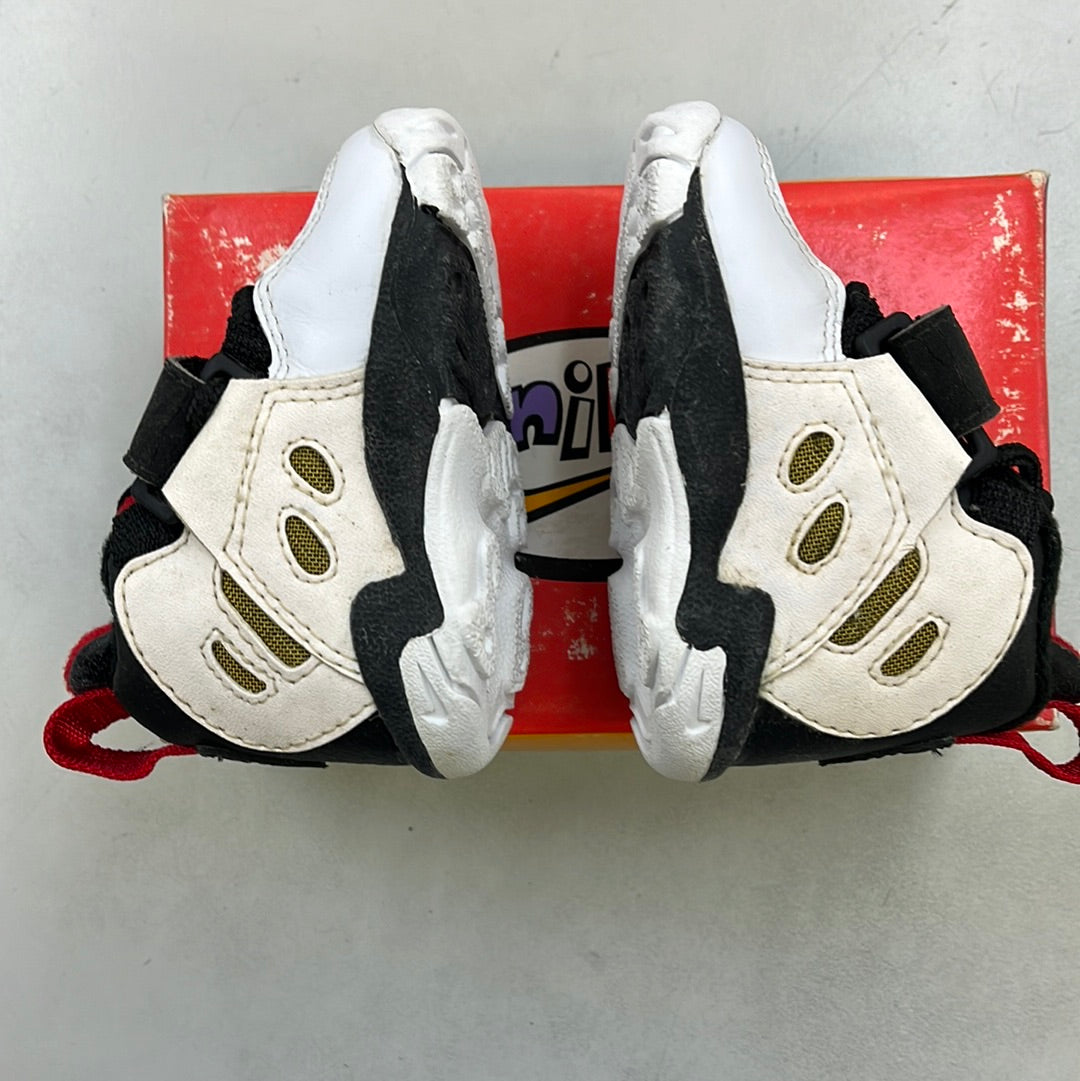 1994 Baby Nike Diamond Turf 2