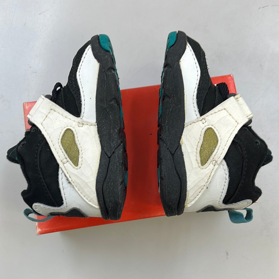 SZ 4.5C. 1993 Baby Nike Diamond Turf