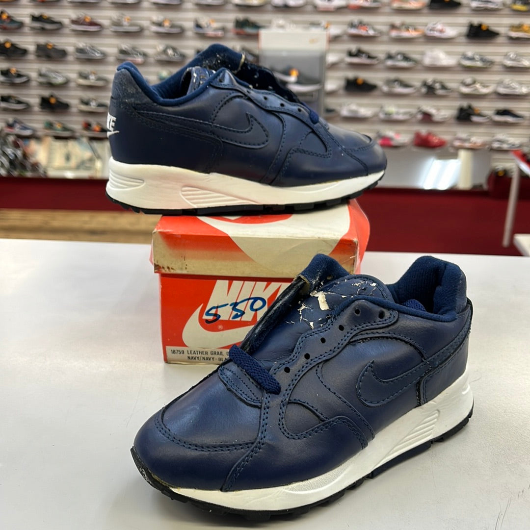 Sz 1Y. 1991 Kid Nike Grail Navy.