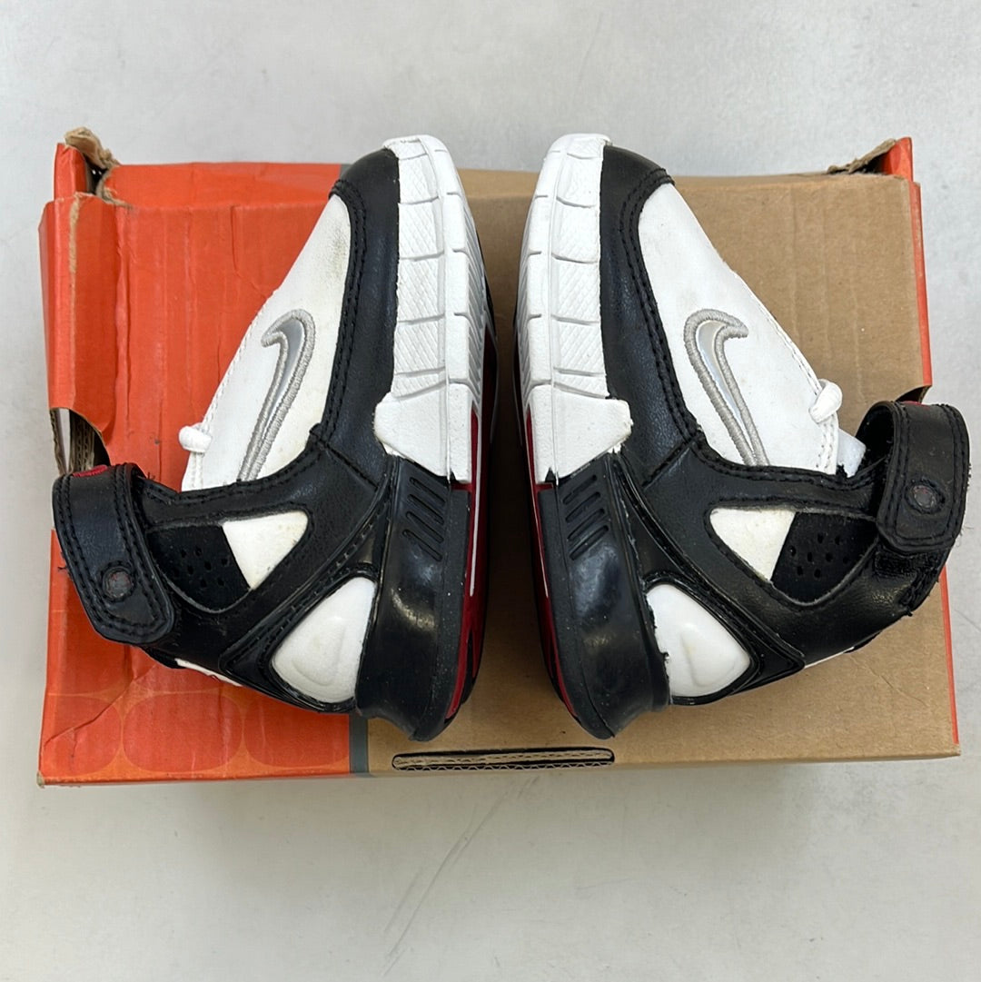 SZ 3C. 2005 Baby Nike HUA 2K5