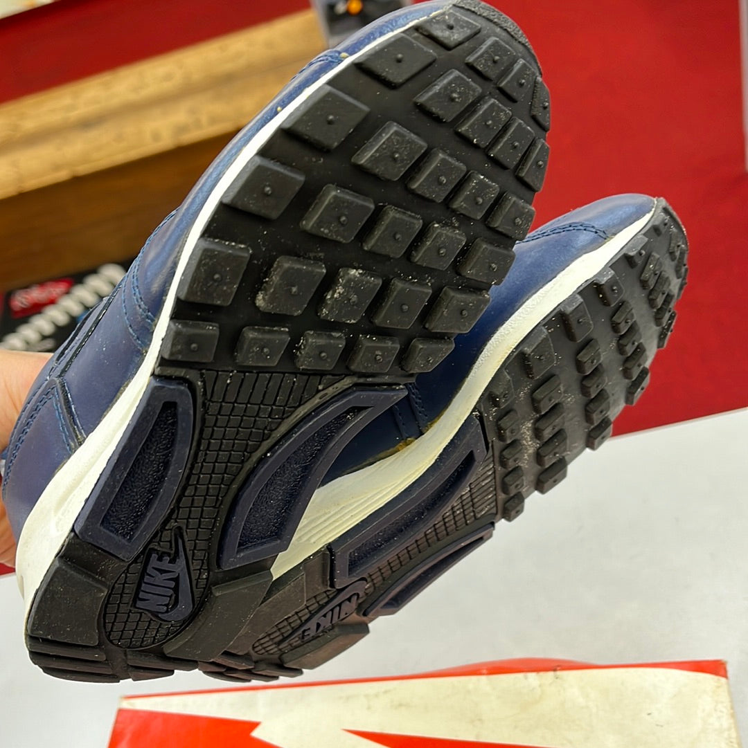 Sz 1Y. 1991 Kid Nike Grail Navy.