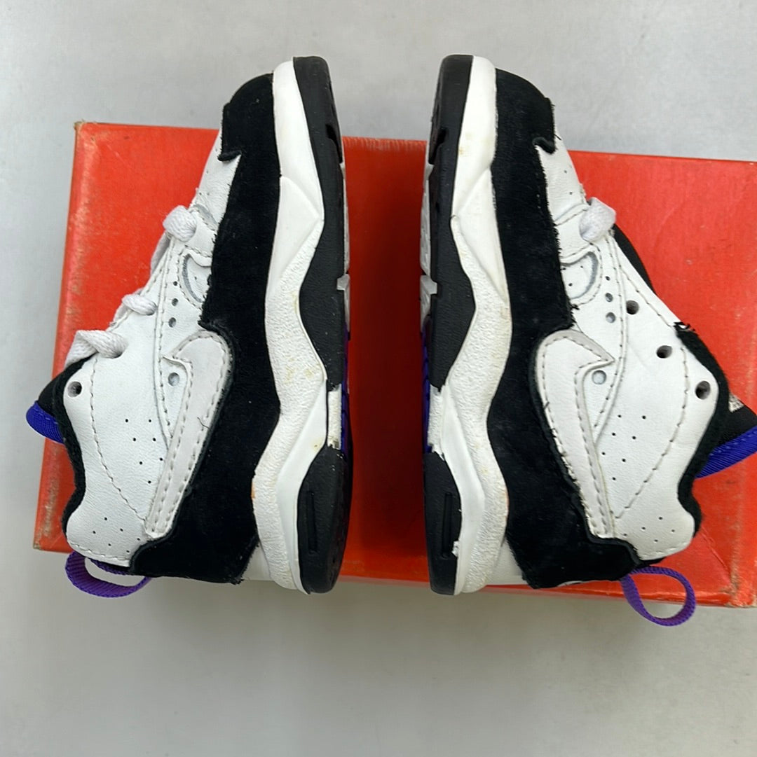 SZ 2.5C. 1993 Baby Nike Swift.