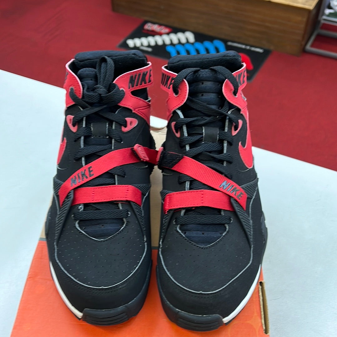 SZ 9.5 Men. 2005 Nike Air trainer max 91 Bo Jackson.