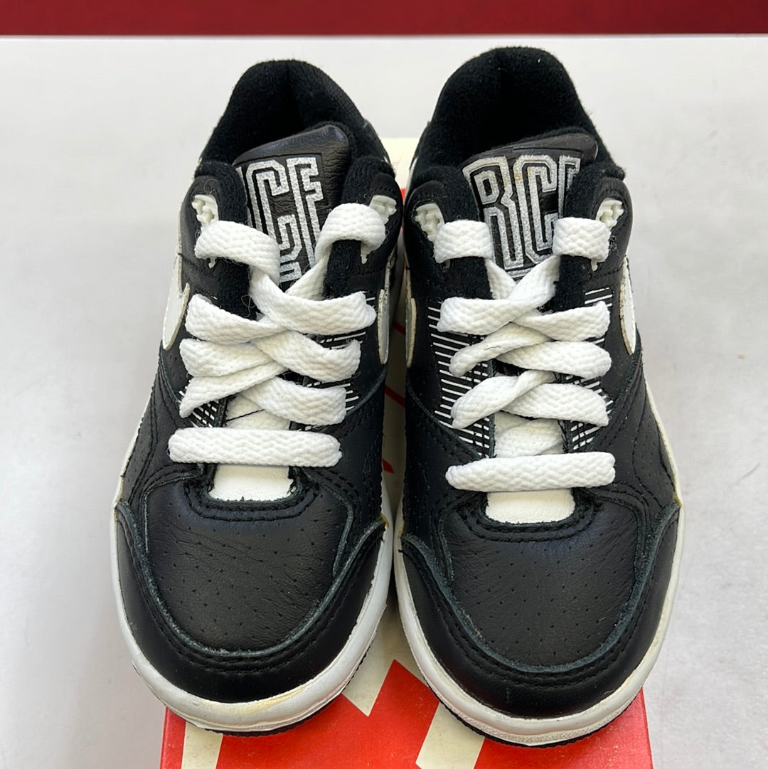 SZ 9C. 1990 Baby Nike Quantum Force II Low.