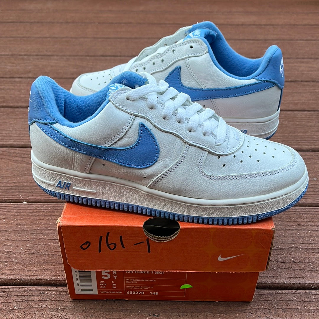 SZ 5.5Y. 1999 Nike AF1 low Columbia blue