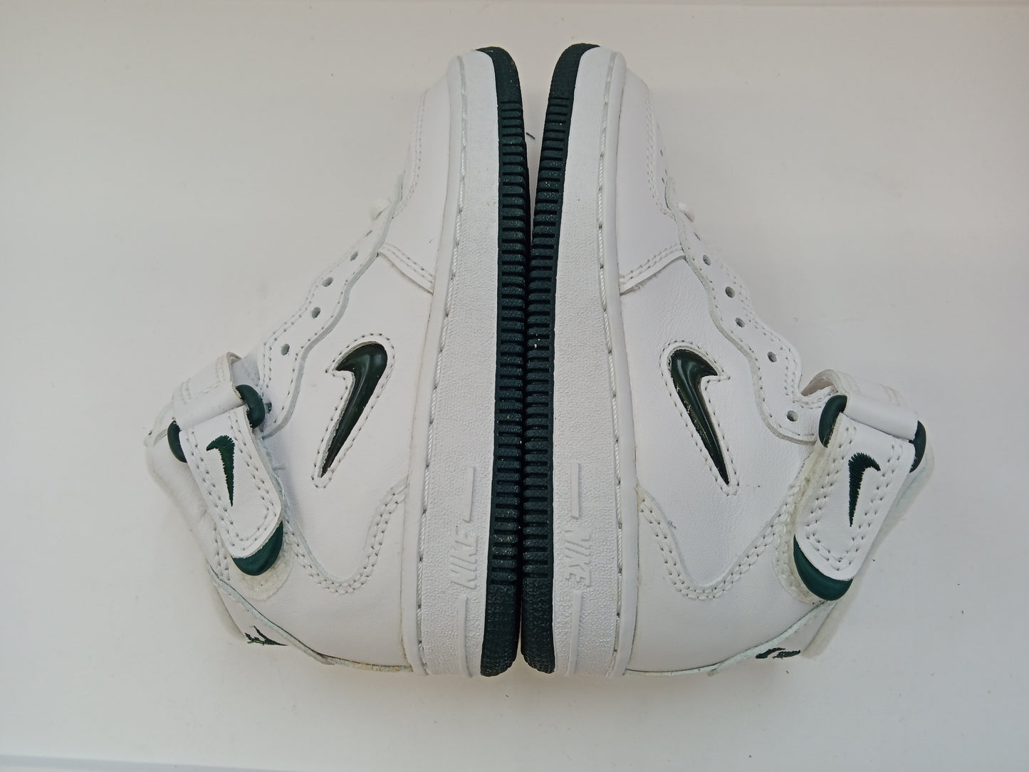 1997 Nike Force 1 Mid