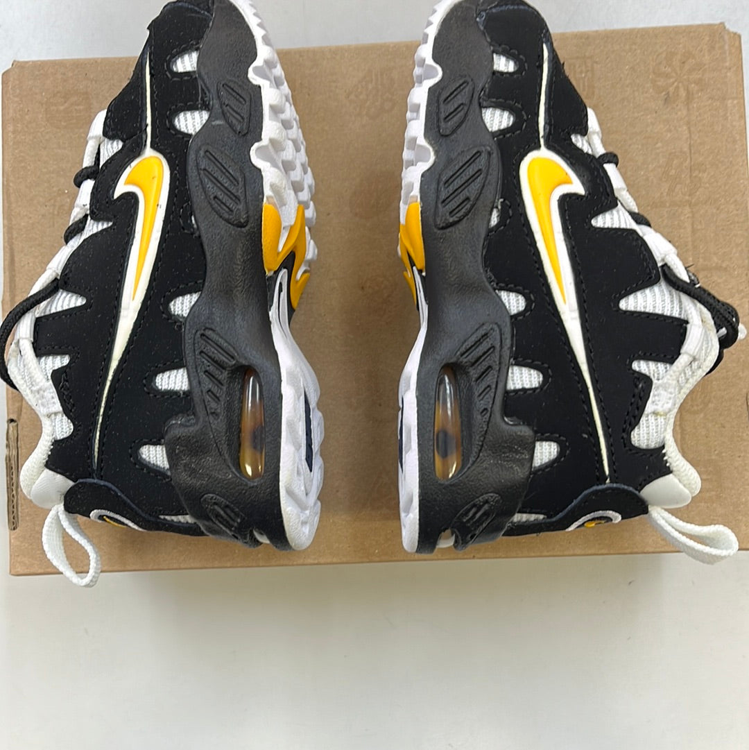 SZ 6.5C. 2011 Baby Nike Air Max Nomo.