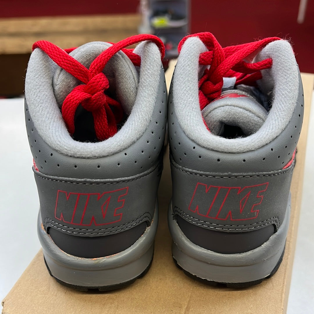 SZ 11C. 2012 Kids Nike Trainer SC Bo Jackson.