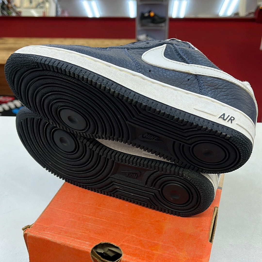 SZ 4.5Y. 1999 Nike AF1 Low Obsidian.