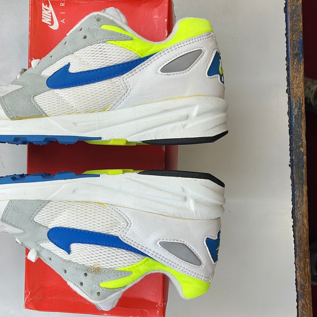 SZ 9 Men. 1995 DS Nike Air Skylon Triax.