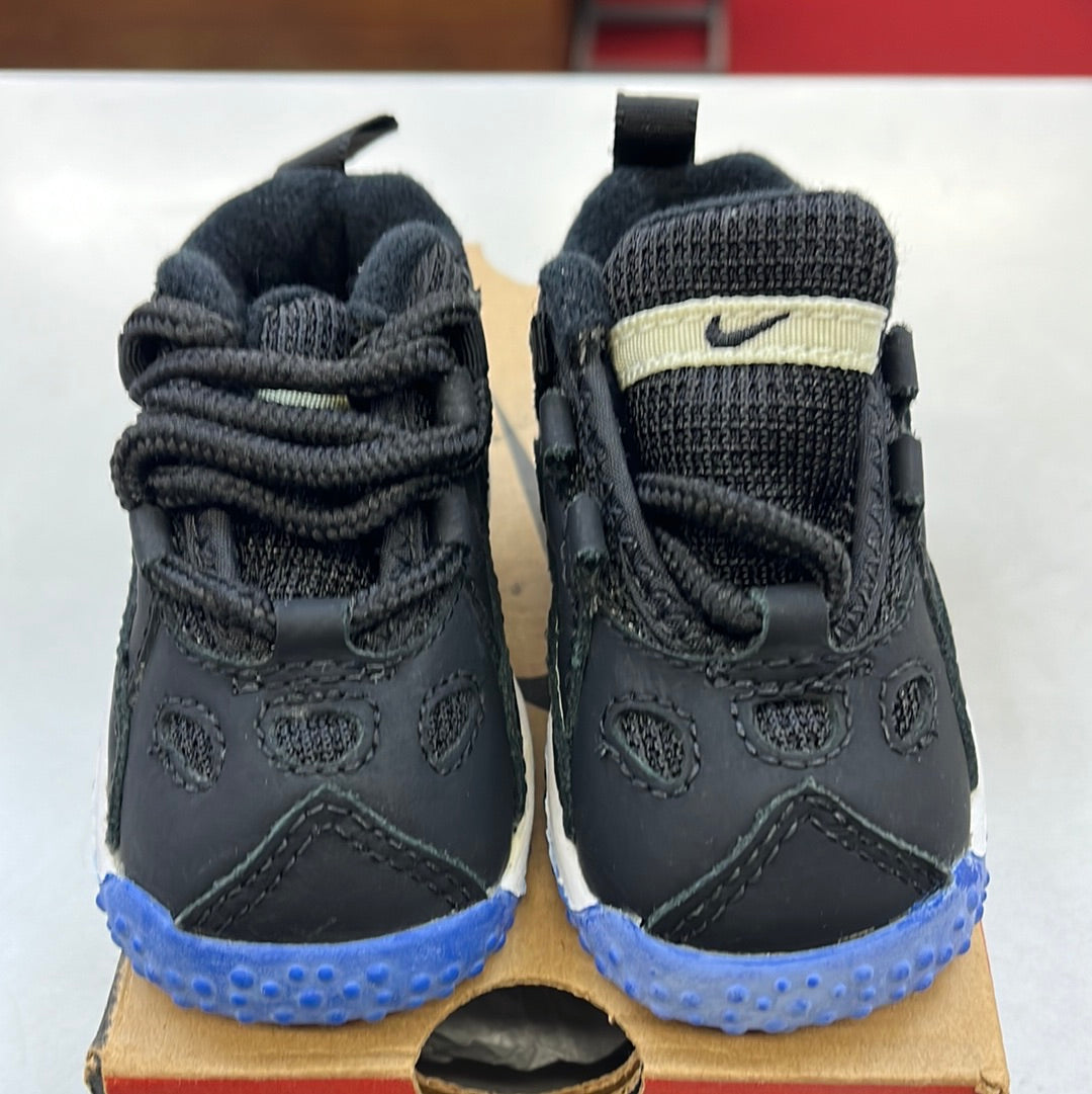 SZ 2.5C 1996 Baby Nike Turf Raider.