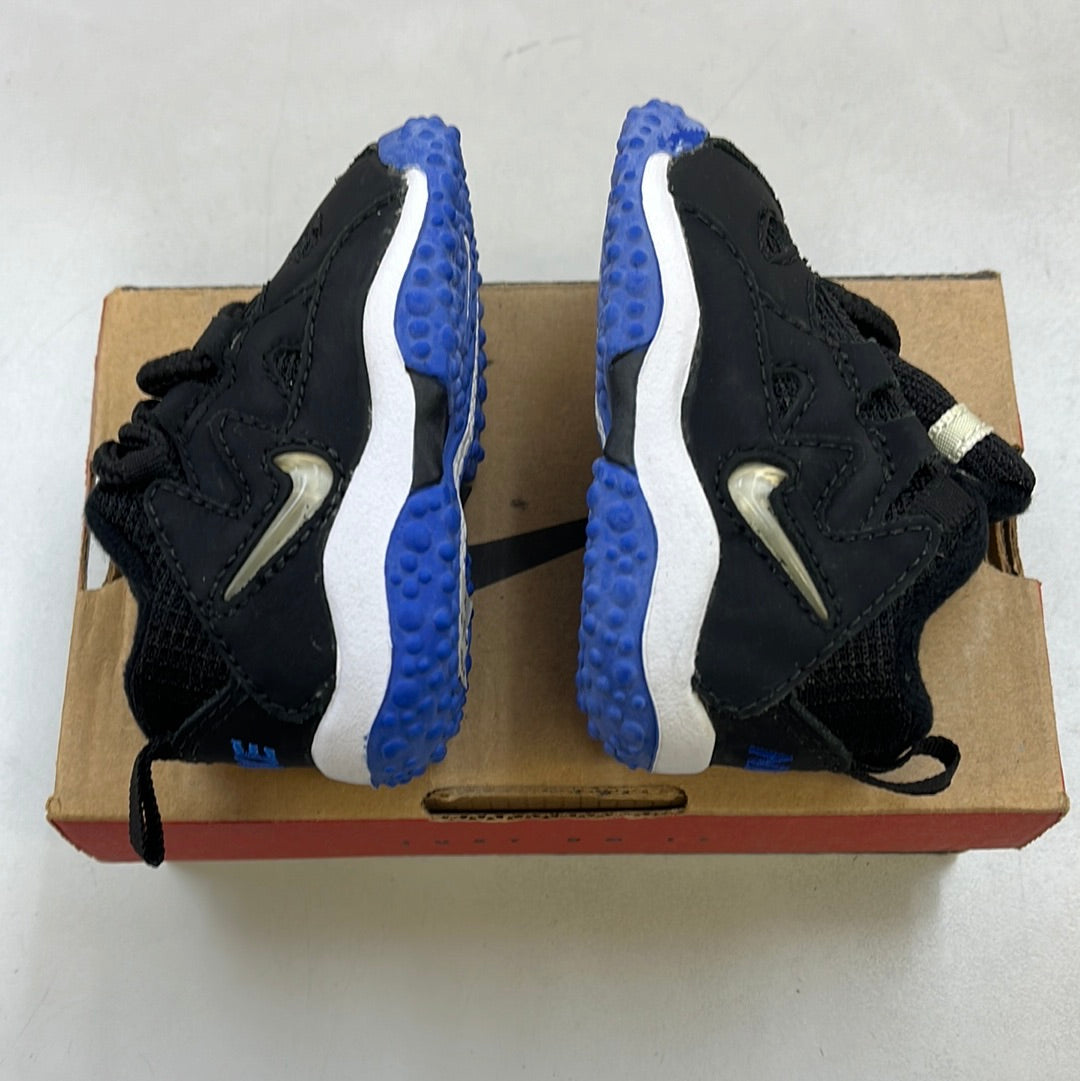 SZ 2.5C 1996 Baby Nike Turf Raider.