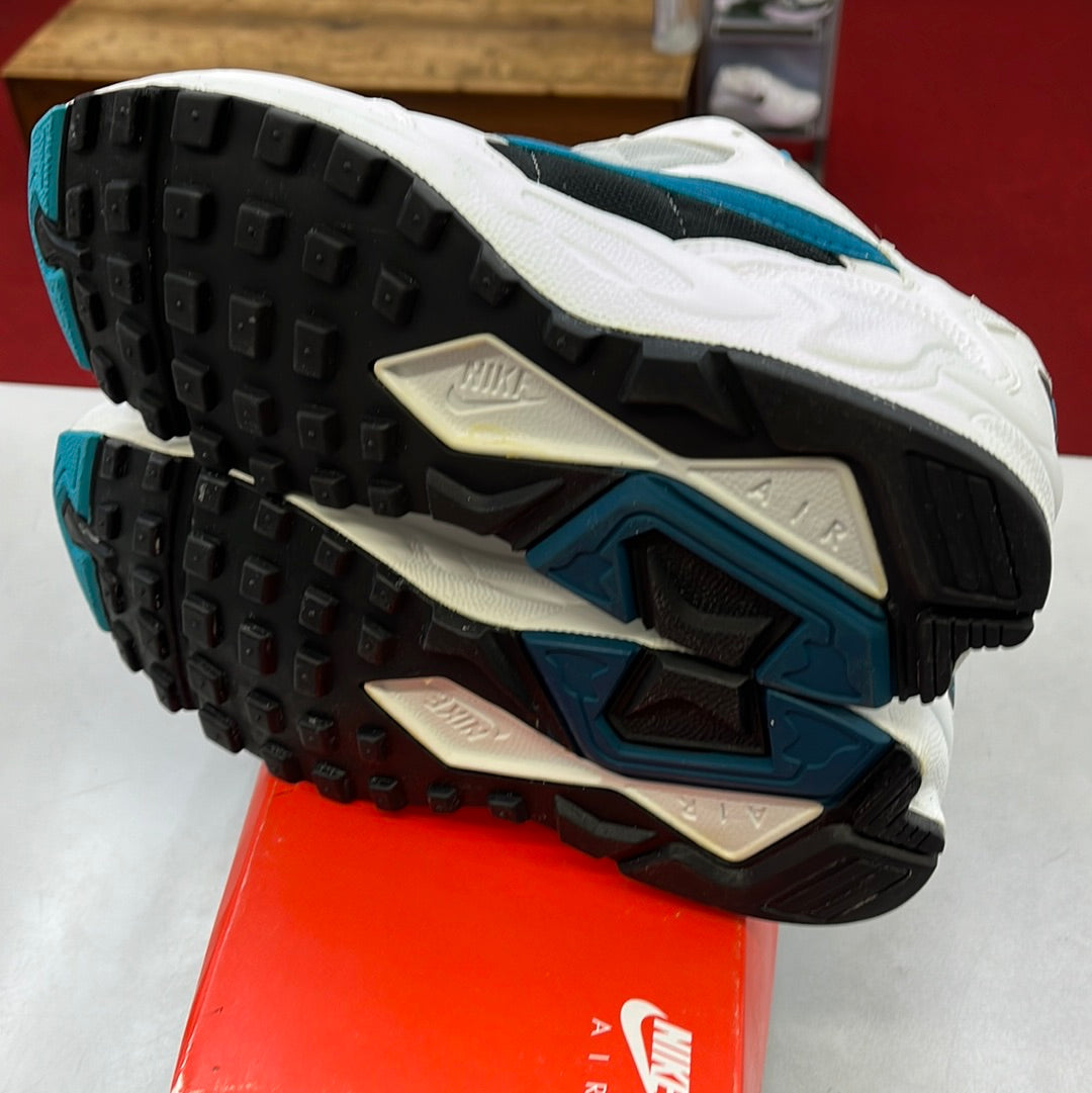 SZ 8.5 Men. 1994 DS Nike Air Structure Triax.