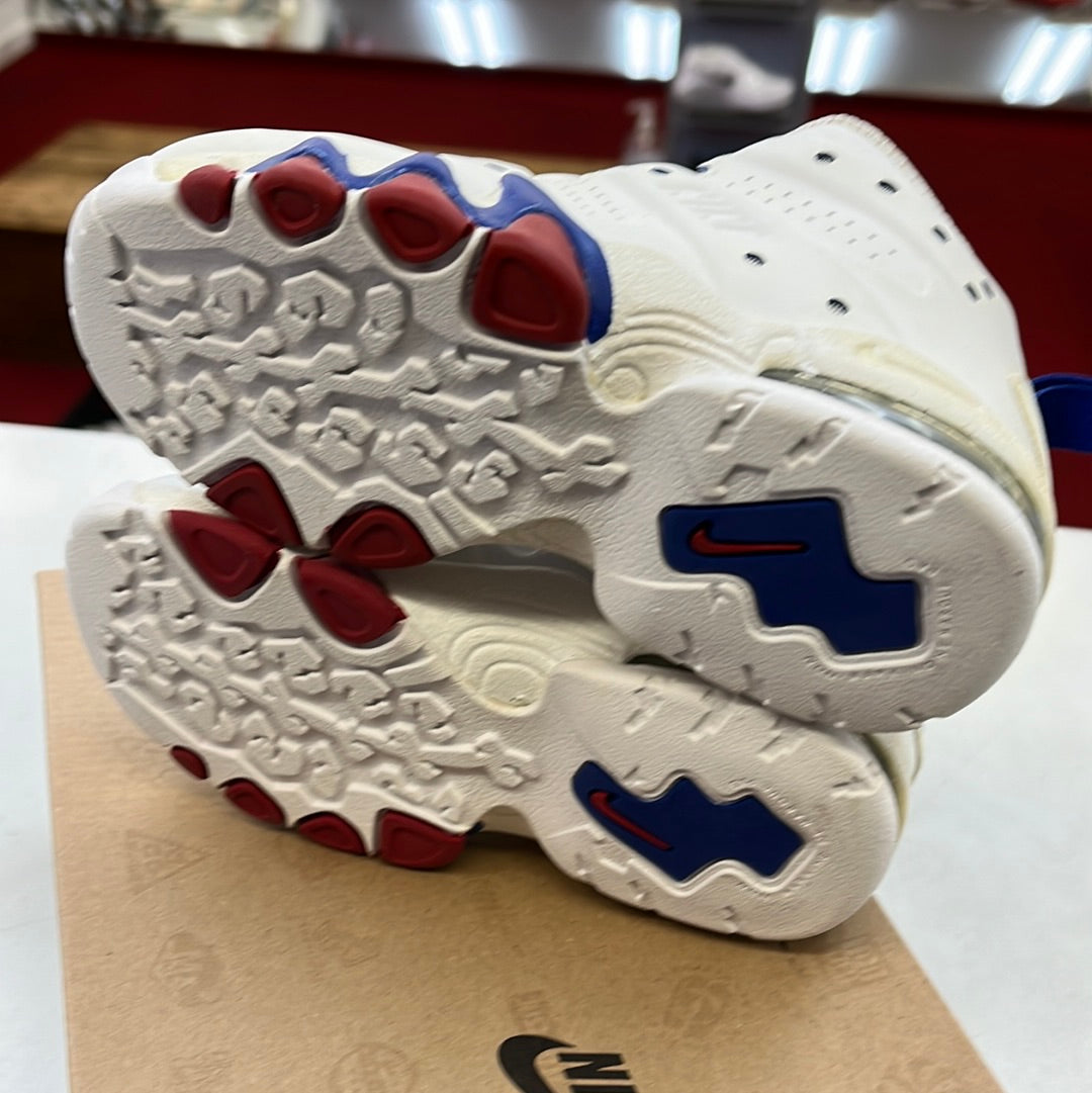 SZ 9C. 2008 Baby Nike air max Barkley.