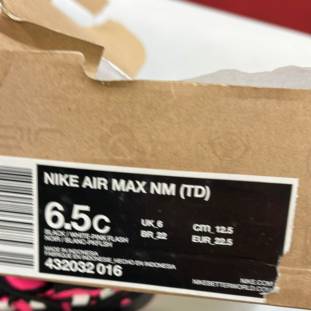 SZ 6.5C. 2011 Baby Nike Nomo.