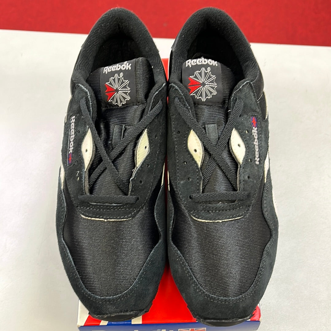 SZ 5Y. Vintage 90’s Reebok Classic Nylon Kids.