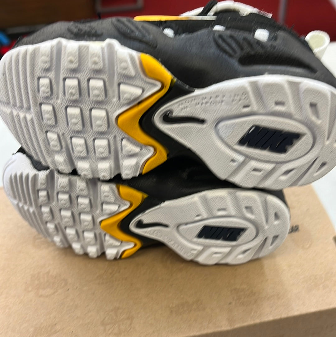 SZ 5C. 2011 Baby Nike Air Max Nomo.