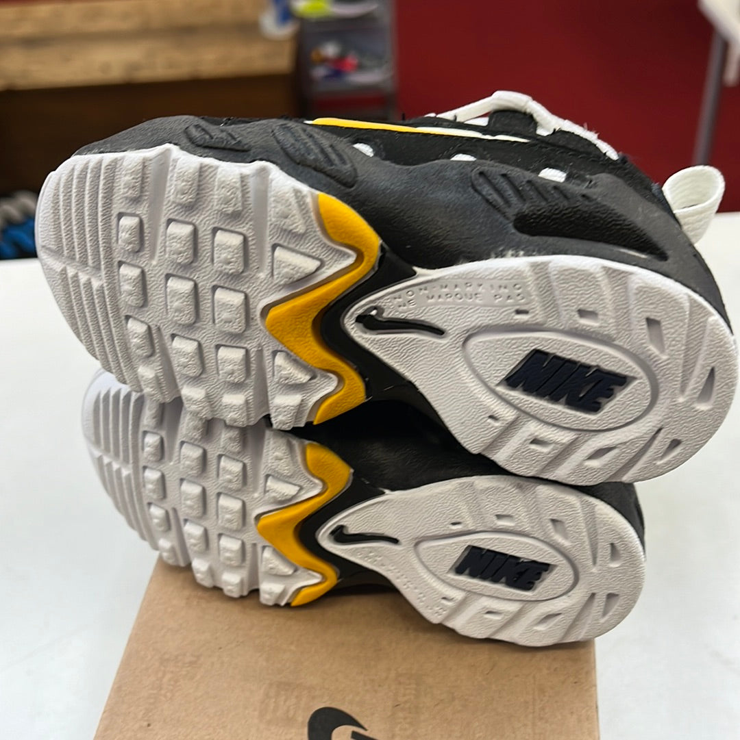 SZ 5.5C. 2011 Baby Nike Air Max Nomo.
