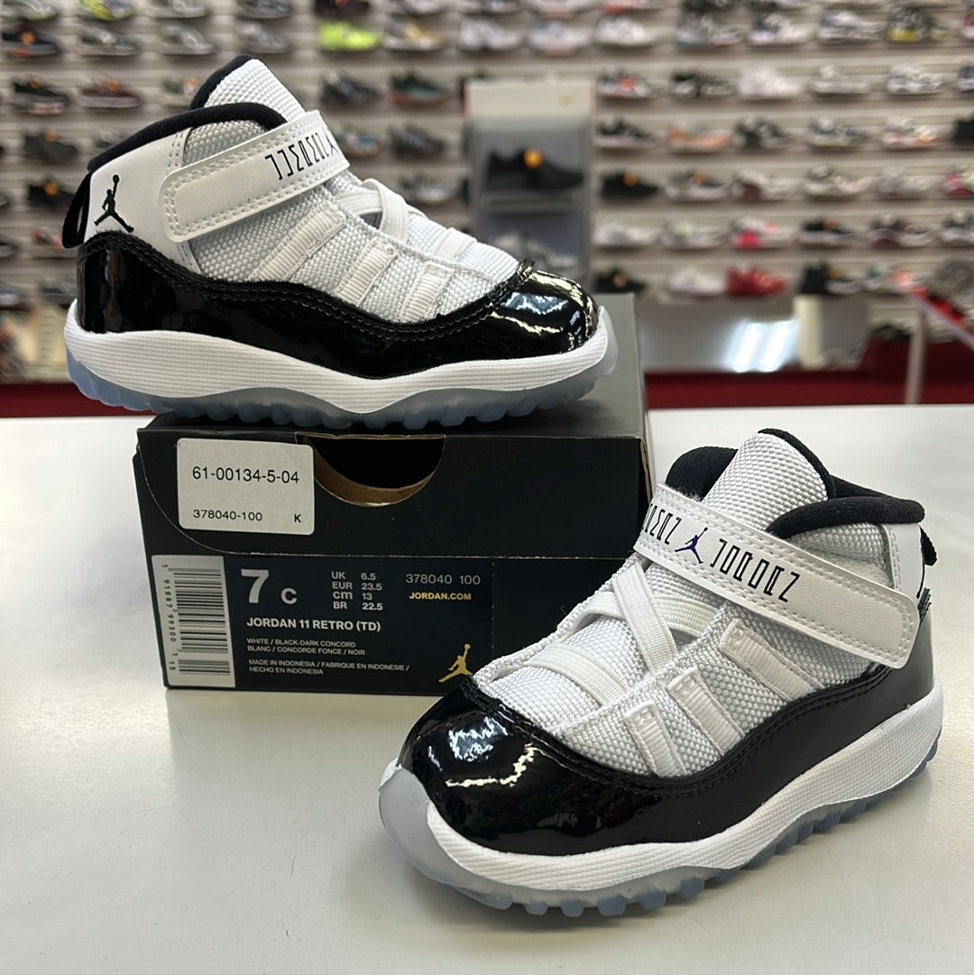 SZ 7C. 2018 Baby Jordan XI Concord.