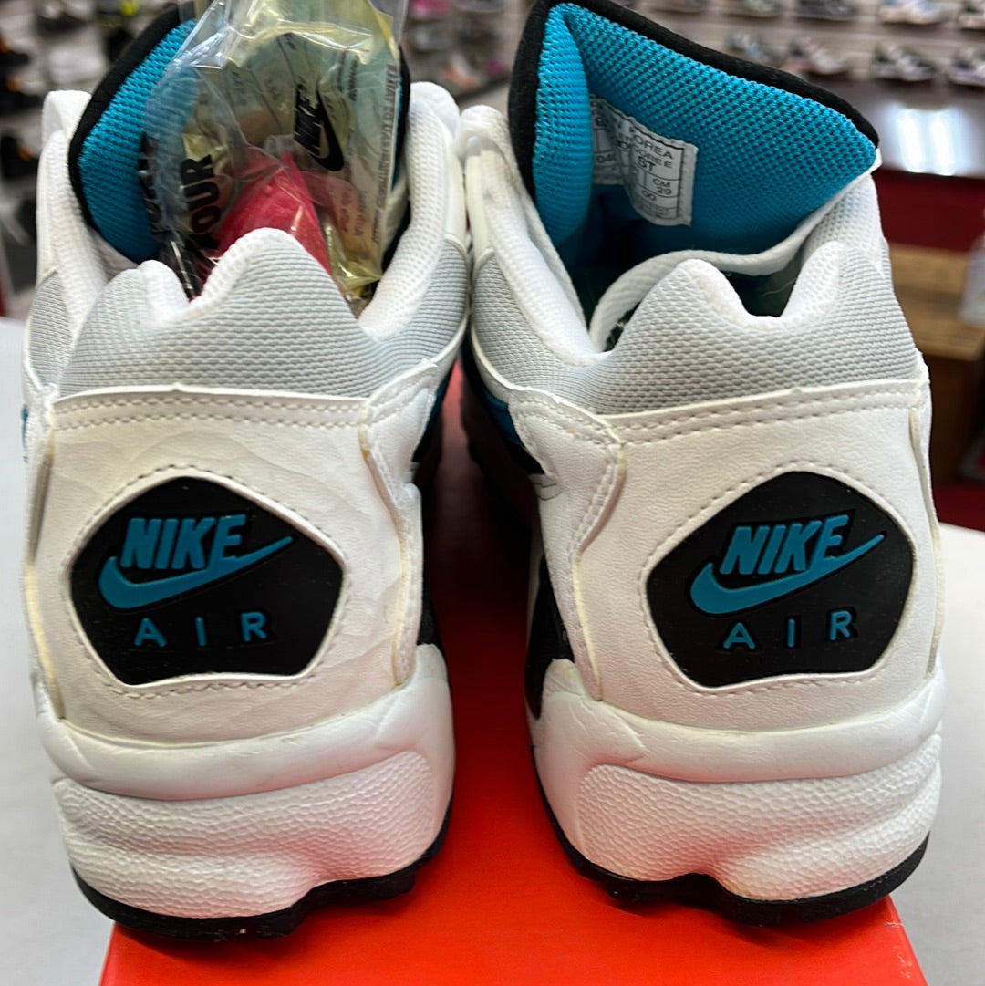 SZ 11 Men. 1994 DS Nike Air Structure Triax.