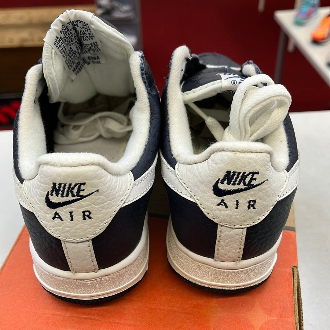 SZ 4.5Y. 1999 Nike AF1 Low Obsidian.