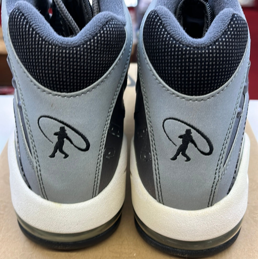 SZ 5.5Y. 2011 Nike Air Griffey II GS.