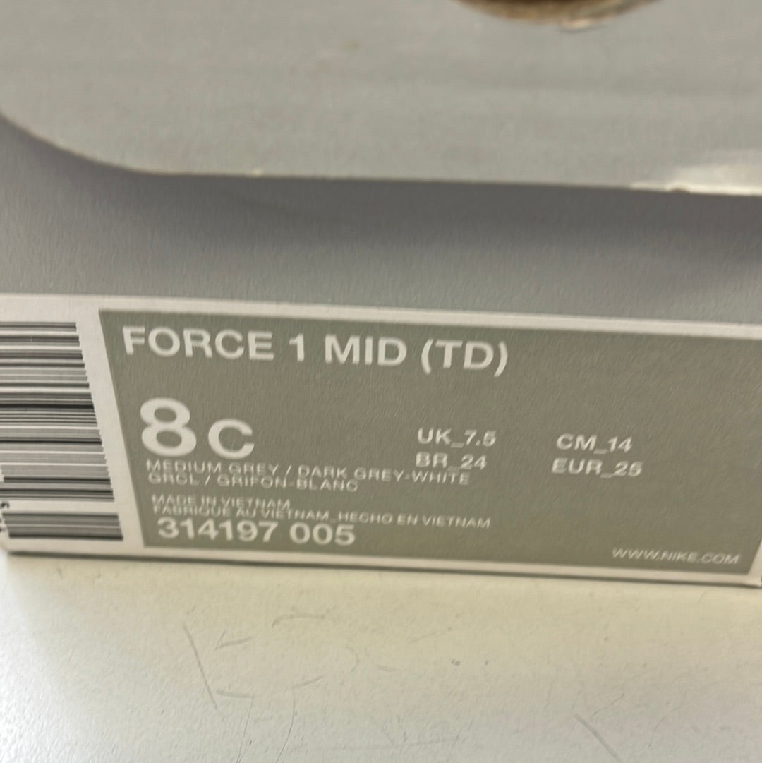 SZ 8C. 2009 Baby Nike AF1 Mid.