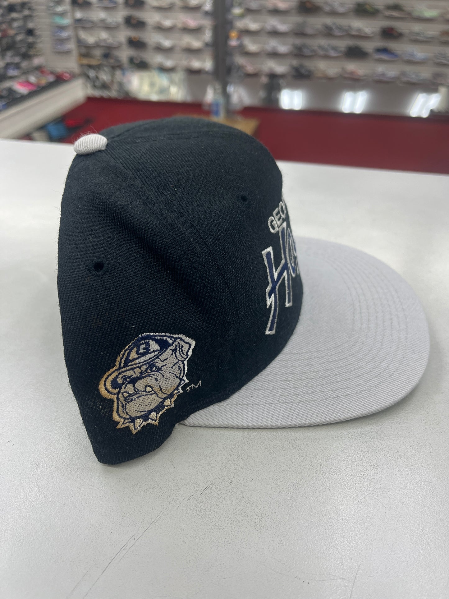 Vintage Sports Specialties Georgetown Hoyas SnapBack.
