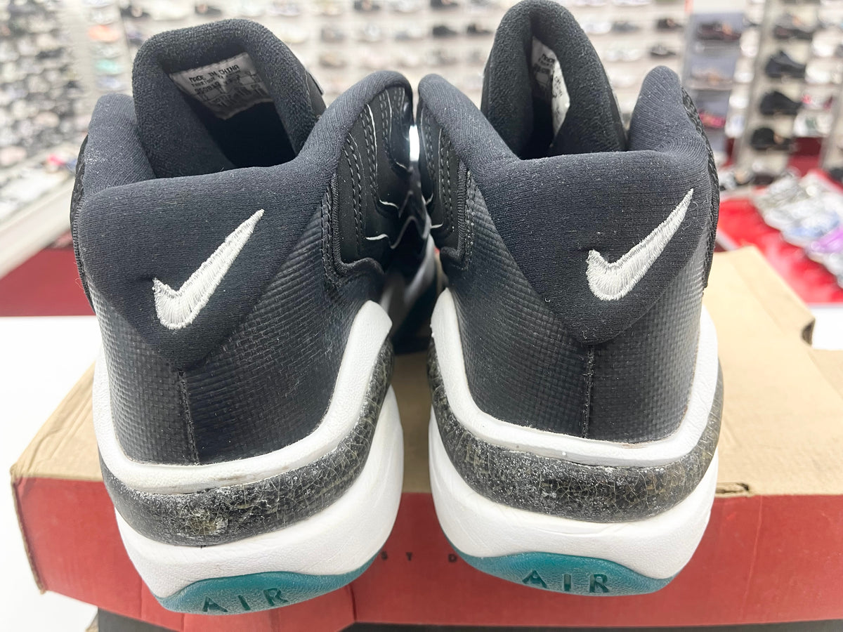 SZ 12 Men.     1996 Nike Air Zoom Flight 96.