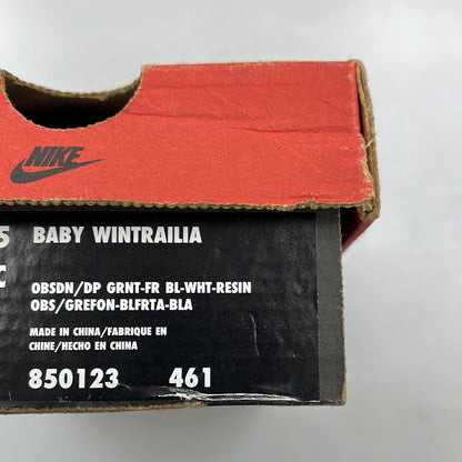 1998 Baby Nike Wintrailia Obsidian.