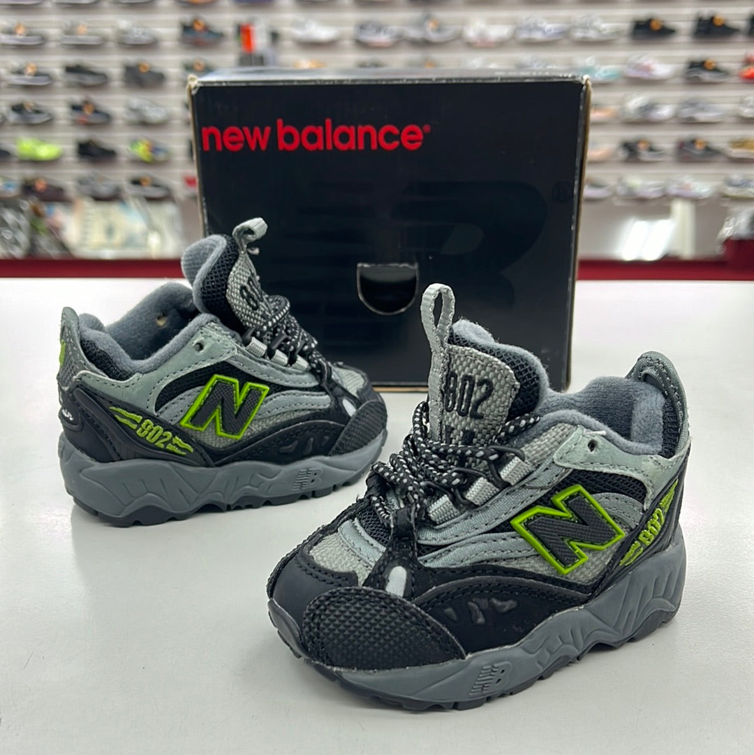 SZ 2C. 1998 Baby New Balance 802 Trail. – Airkeung88