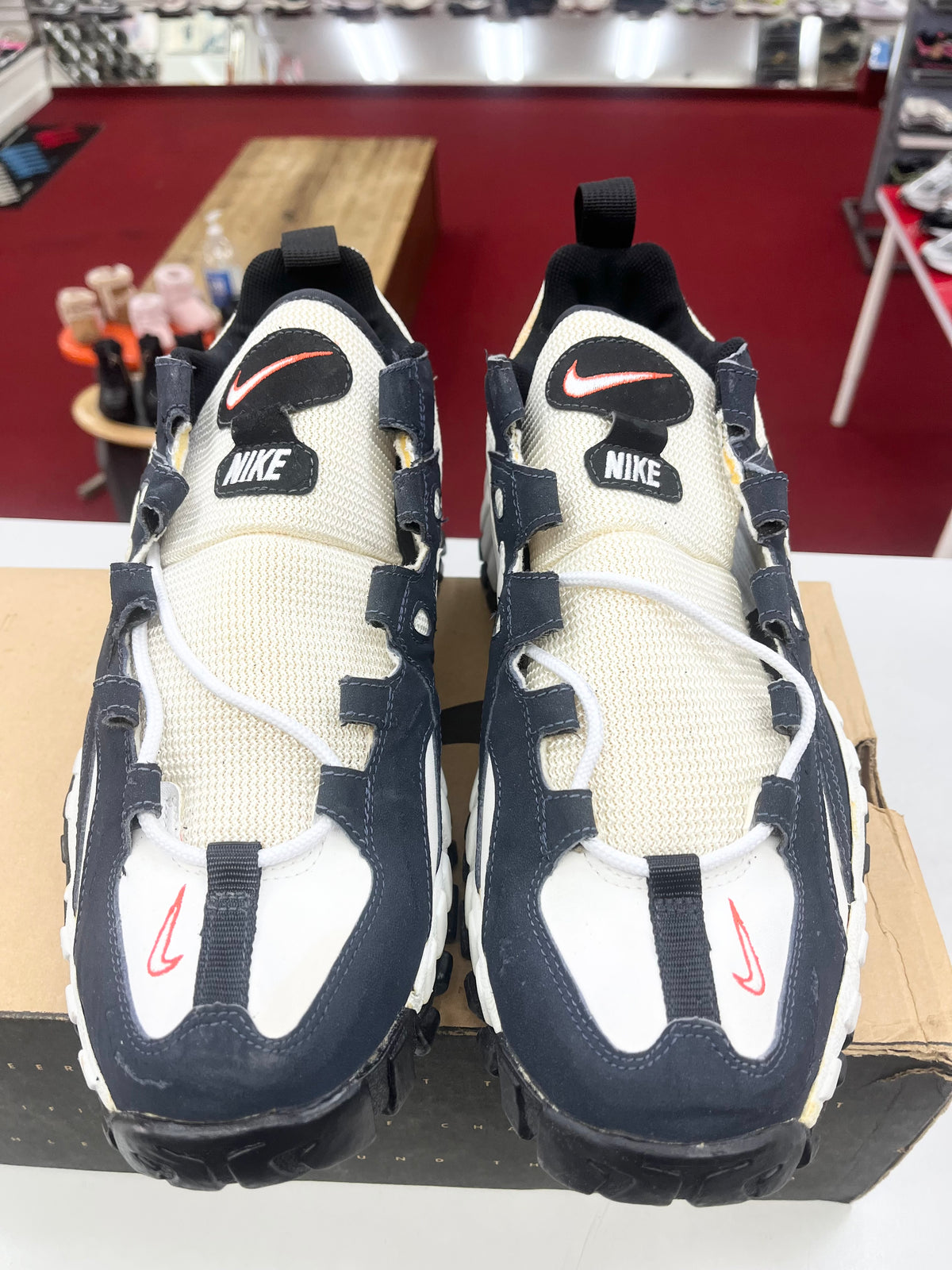 Size 13 Men.     1997 Nike Air Gridstar.