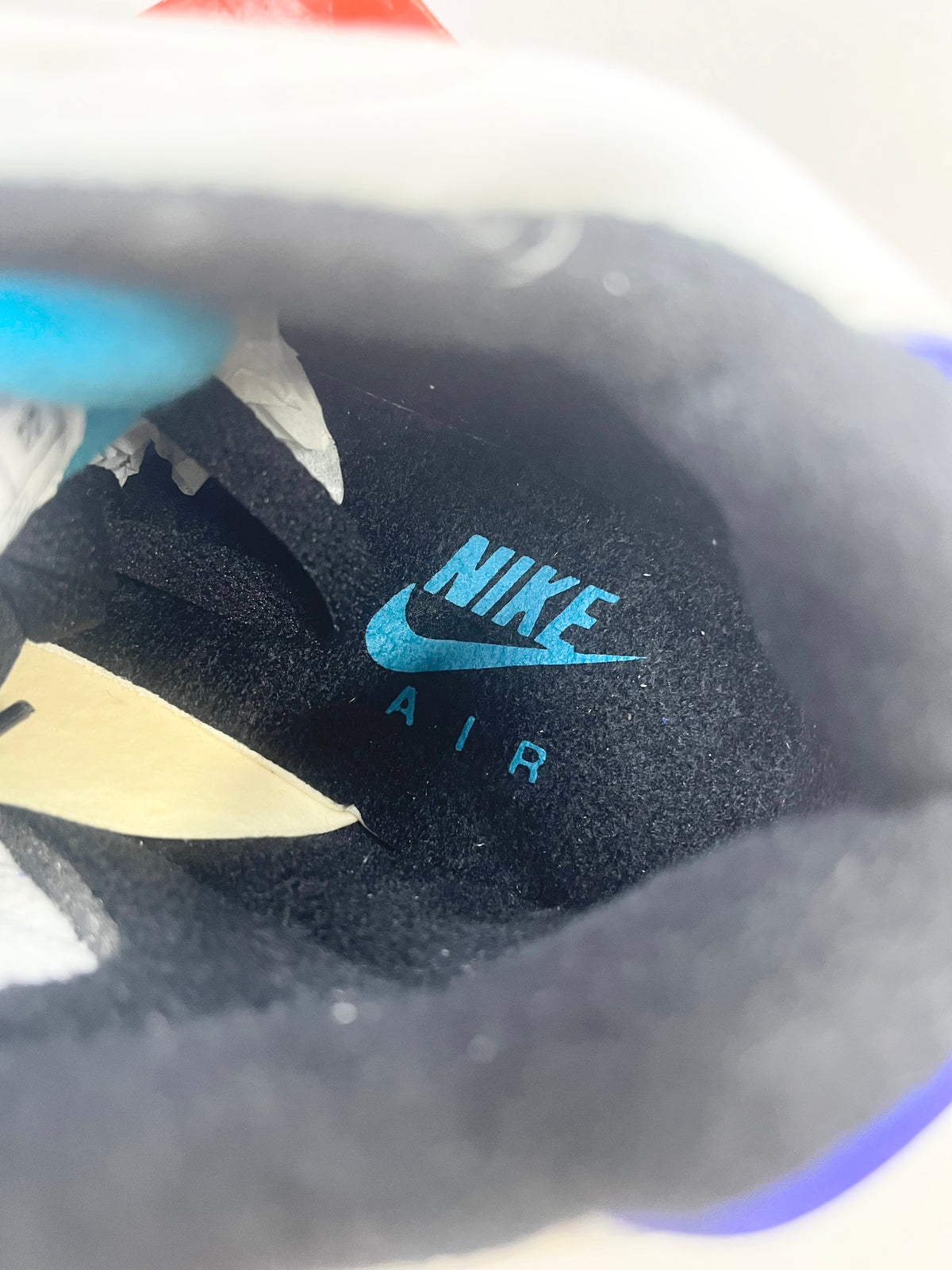 1992 Kids Nike Air Sonic Flight Mid.