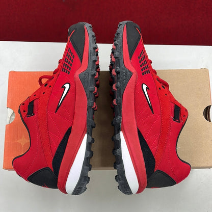 SZ 8.5 Men.     2002 Nike Air Tupu Red.