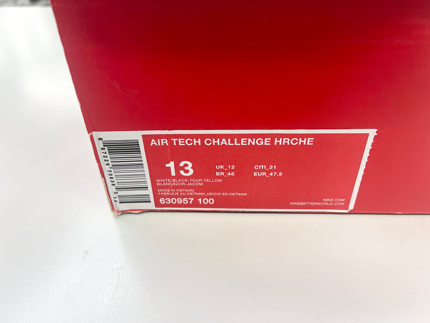 SZ 13 Men.    2013 Nike Air Tech Challenge Huarache.