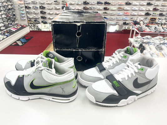 SZ 12.5 Men.     2009 Nike Trainer 1 Legacy Pack.