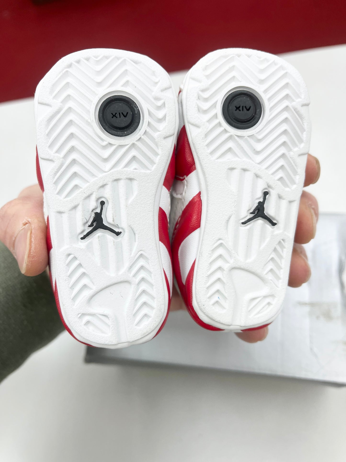 1998 Baby Jordan XIV White/Red.