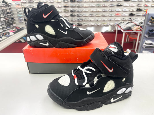 1995 Nike Air Fly Mid.