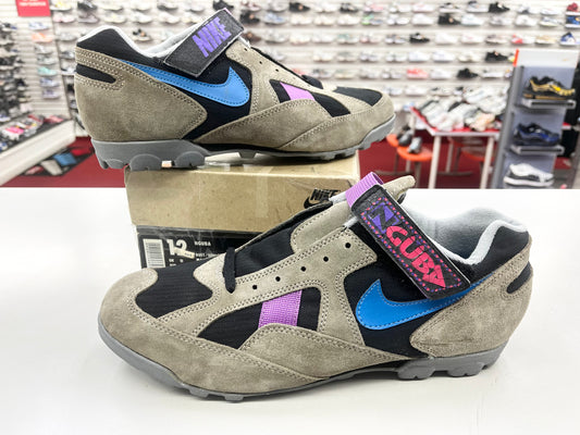 SZ 12 Nike Nguba ACG