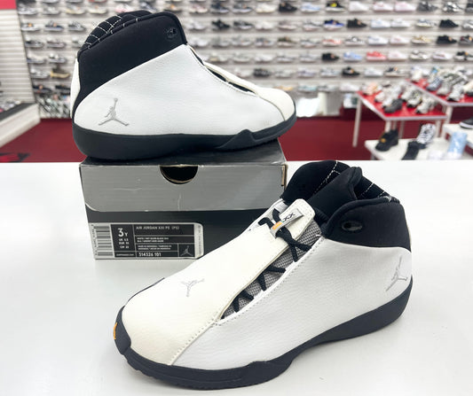 SZ 3Y.      2006 Kid Jordan XXI PE.