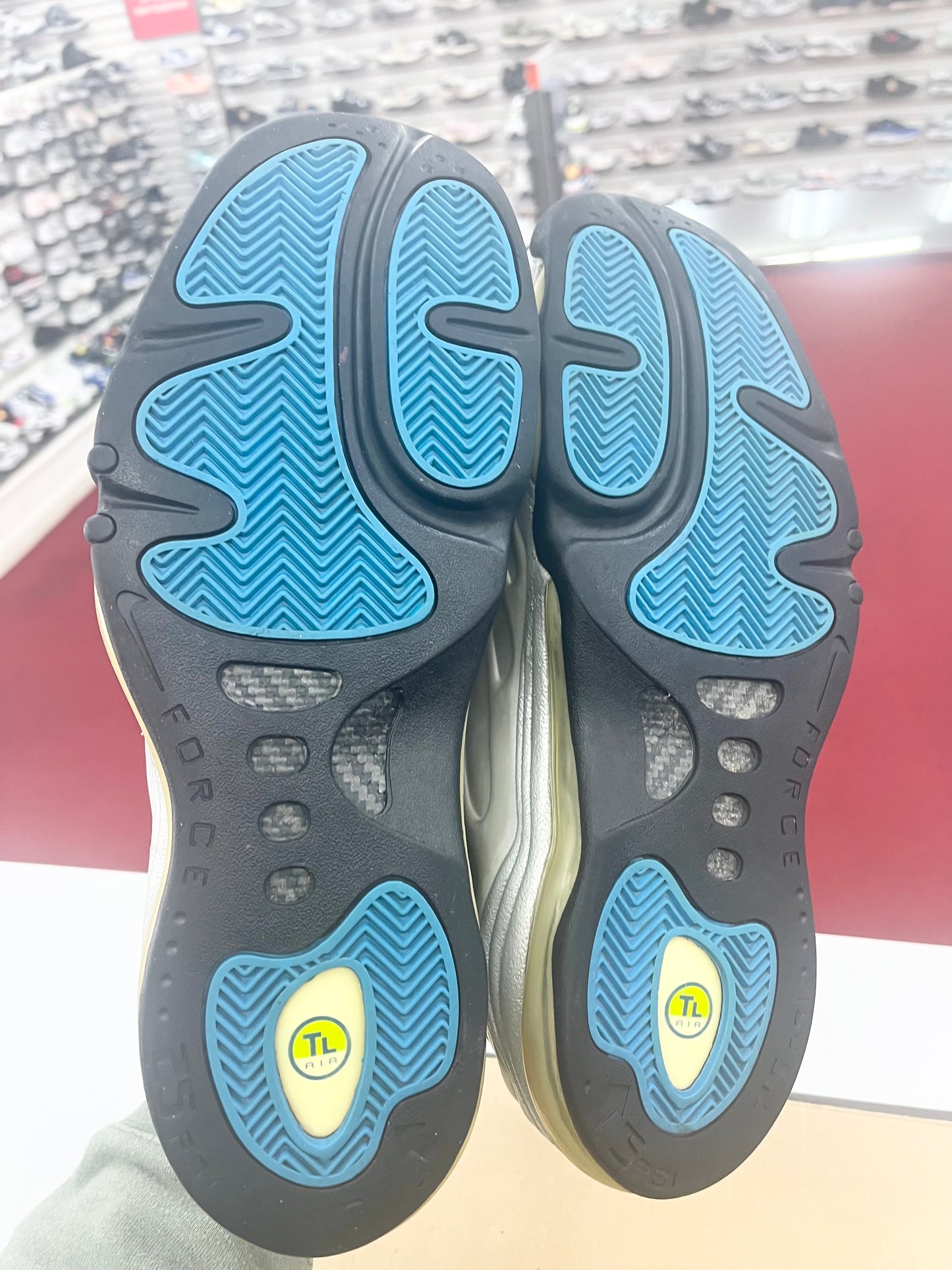 SZ 12 Men.    1998 Nike Total Air Foamposite Max Tim Duncan.