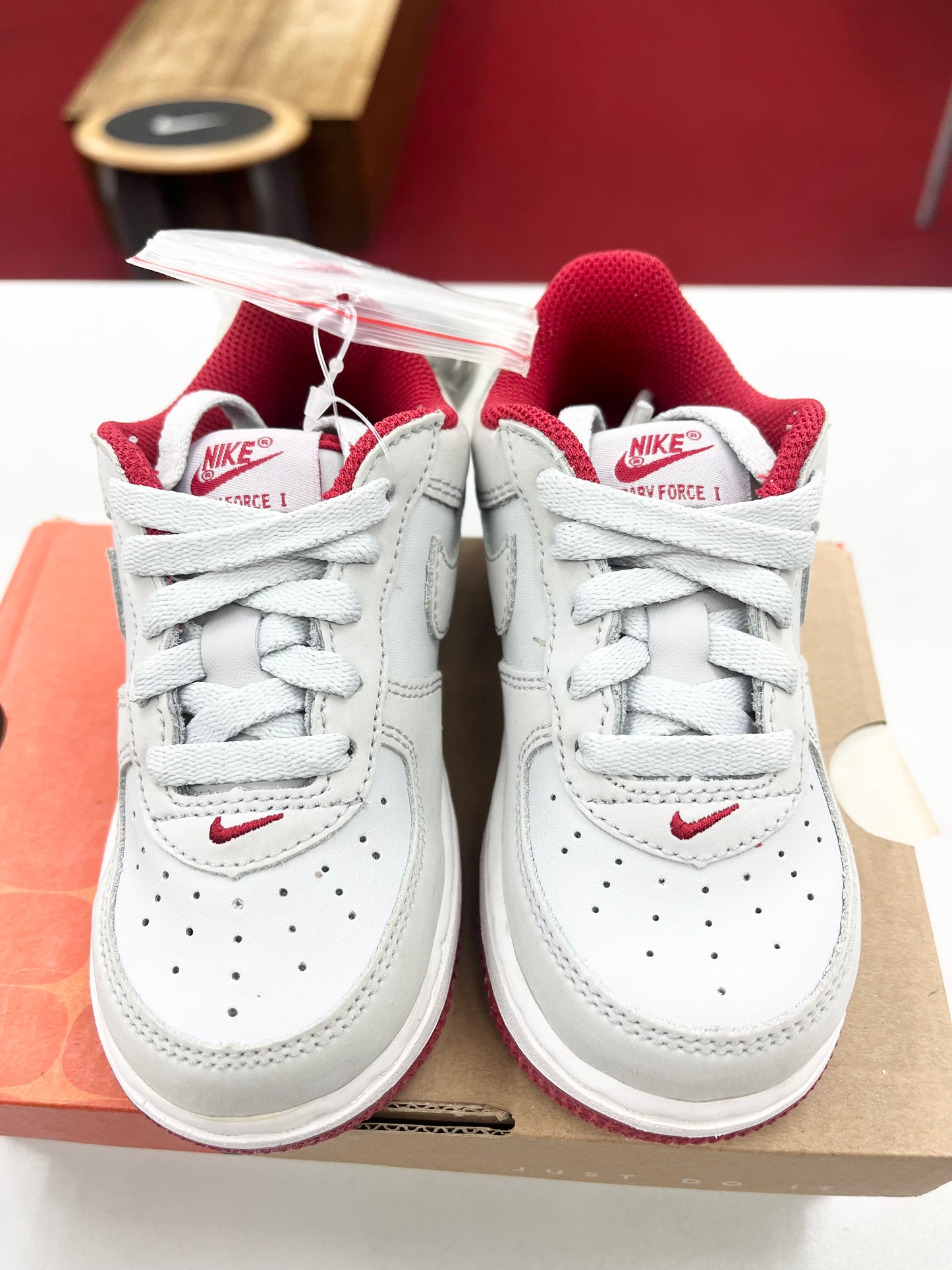 2006 Baby Nike AF1 Low Grey/Red.