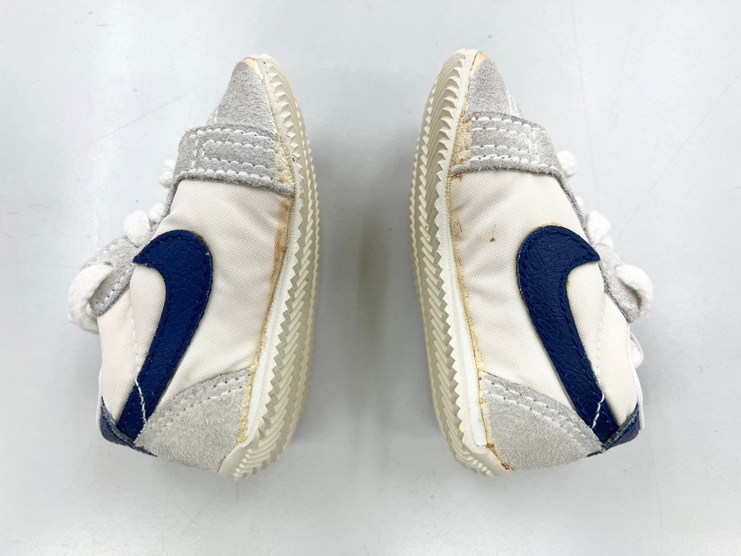 SZ 2C.     1982 Baby Nike Tyro.