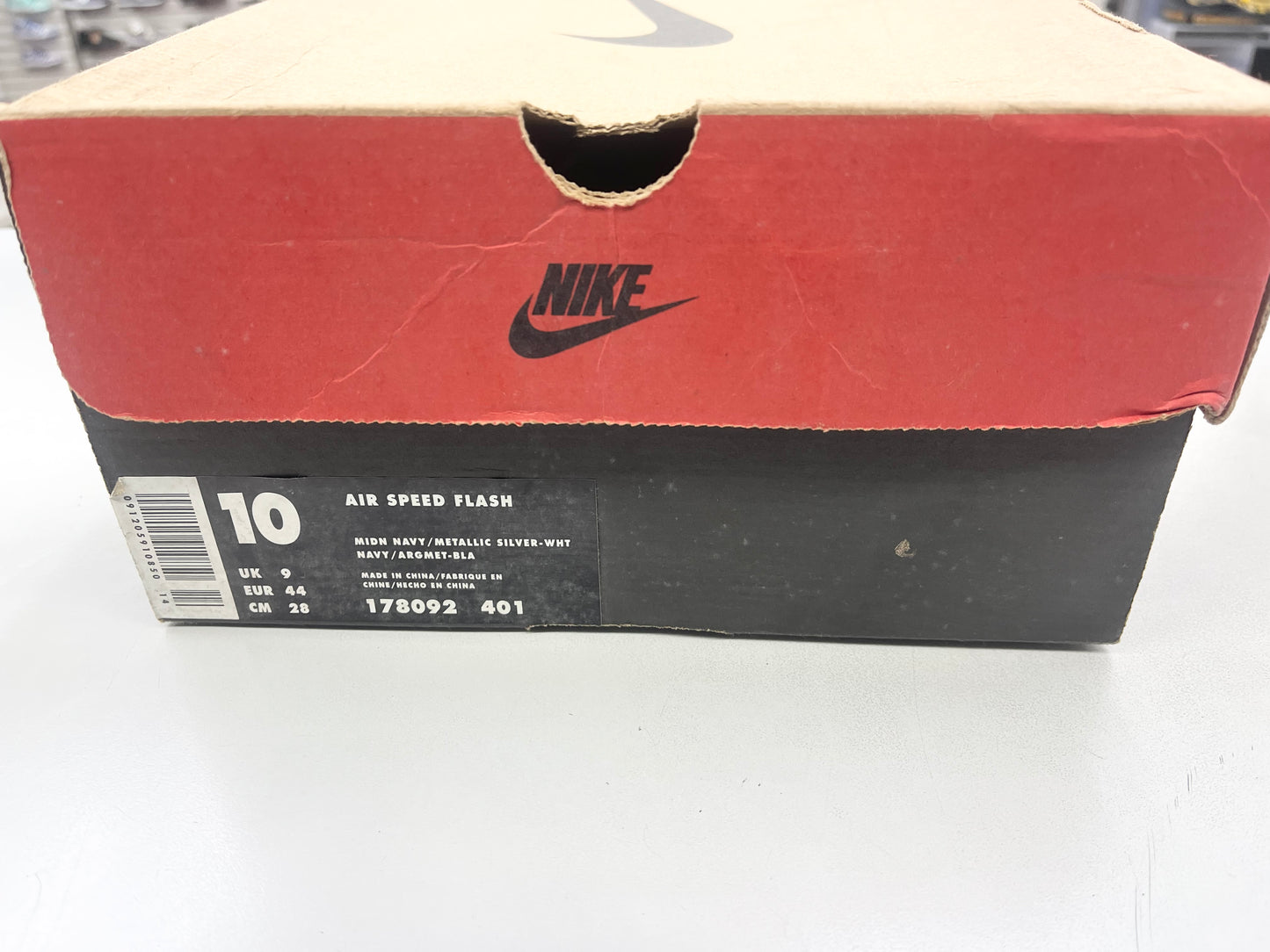 SZ 10 Men.     1998 Nike Air Speed Flash Deion Sanders.