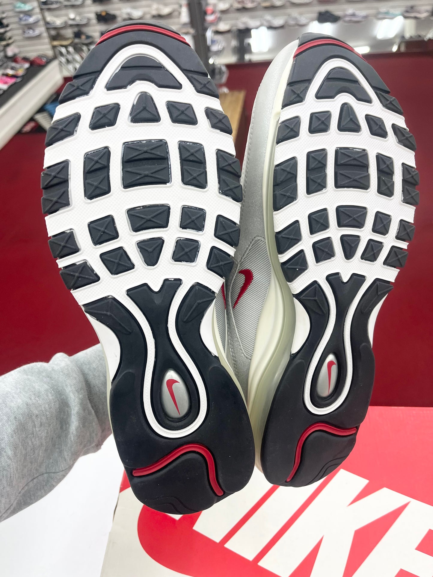 SZ 12 Men.      2017 Nike Air Max 97 Silver Bullets.