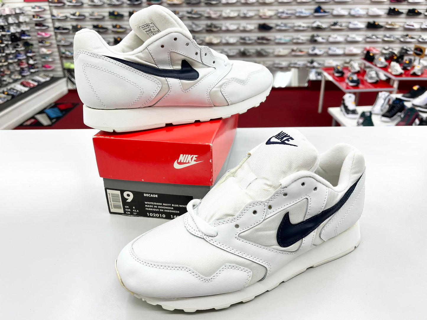 SZ 9 Men.     1994 Nike Decade Heaven Gate.