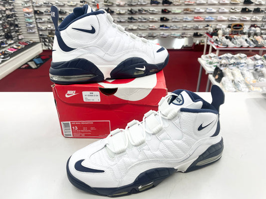 SZ 13 Men.      2015 Nike Air Max Sensation Chris Webber.